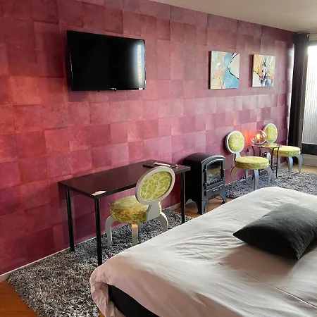 Buenos Hotel