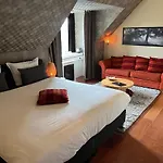 Buenos Hotel